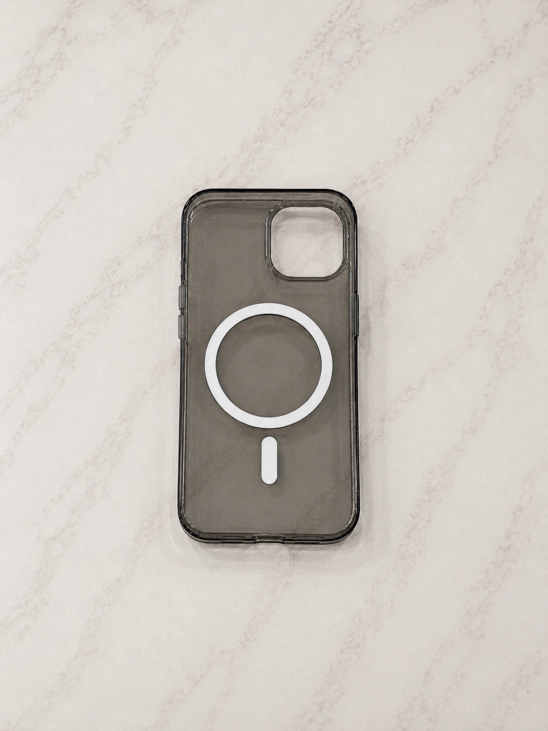 Etui na iPhone 15 dark smoke