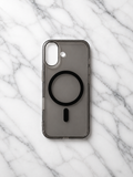 Etui na iPhone 17 dark smoke
