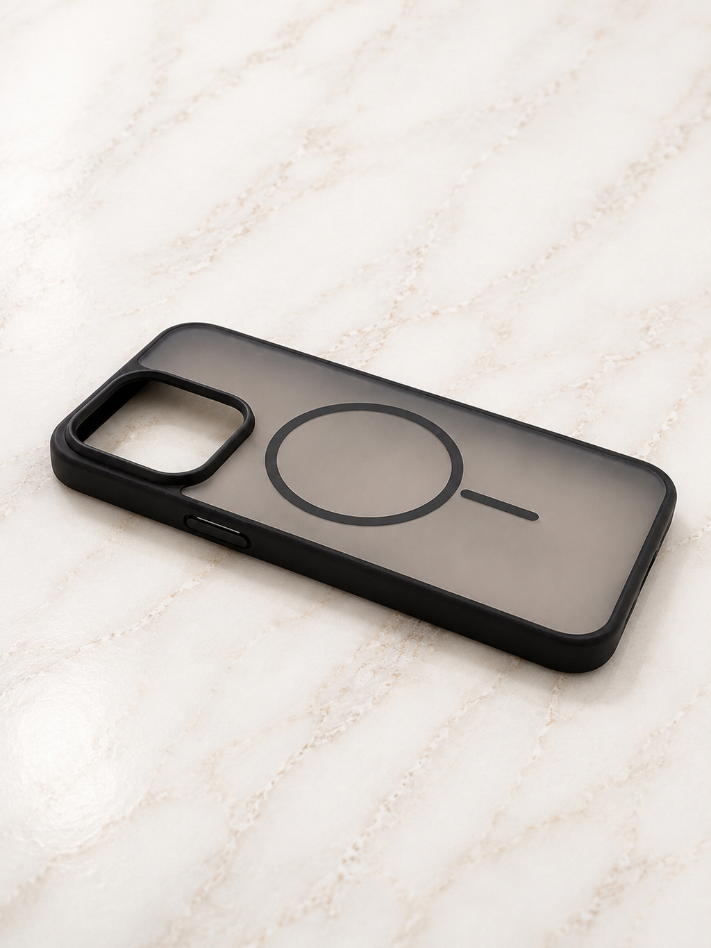 Etui na iPhone 15 pro max smoke matte