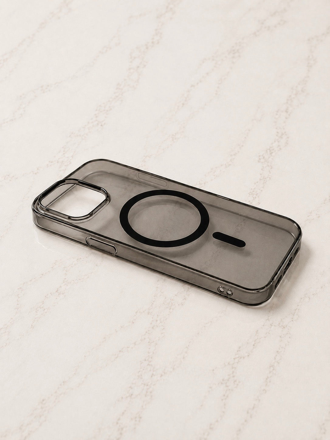 Etui na iPhone 15 dark smoke