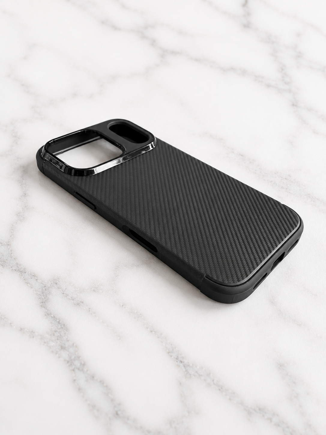 Etui na iPhone 17 pro carbon