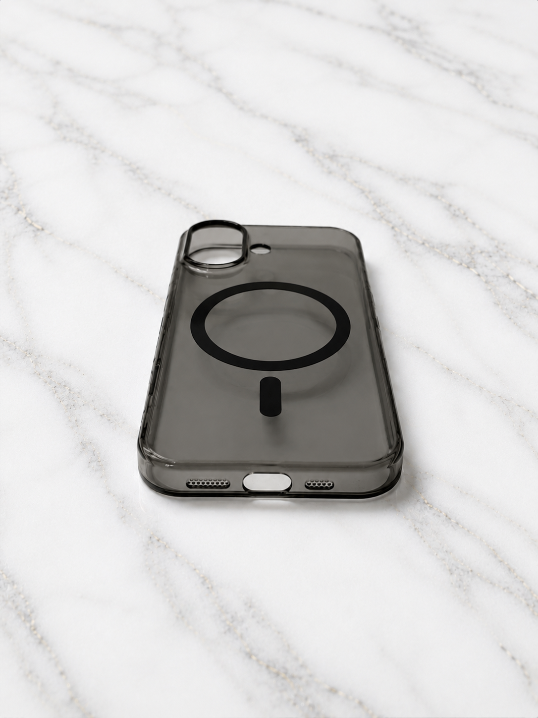 Etui na iPhone 17 dark smoke