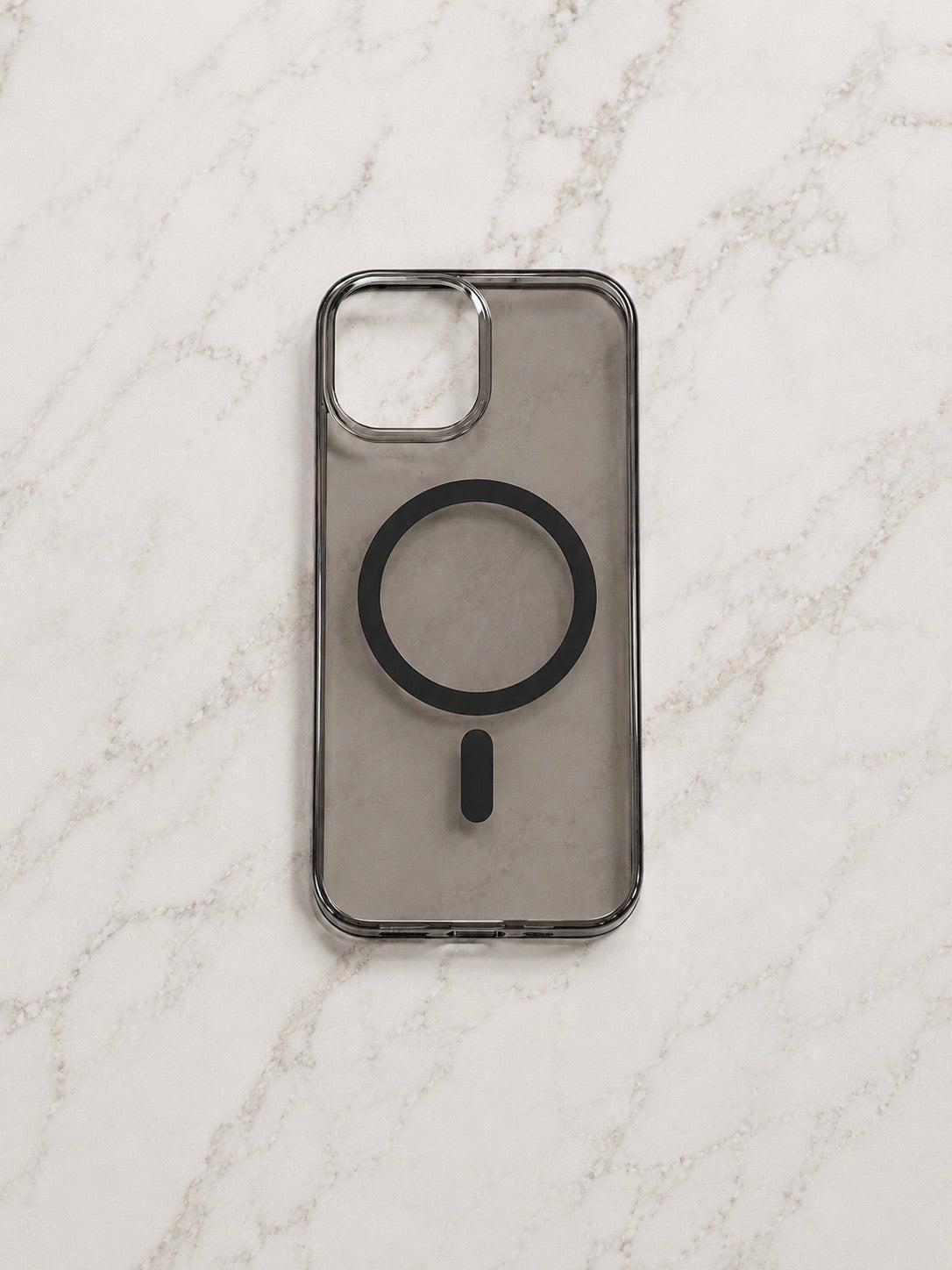 Etui na iPhone 15 dark smoke